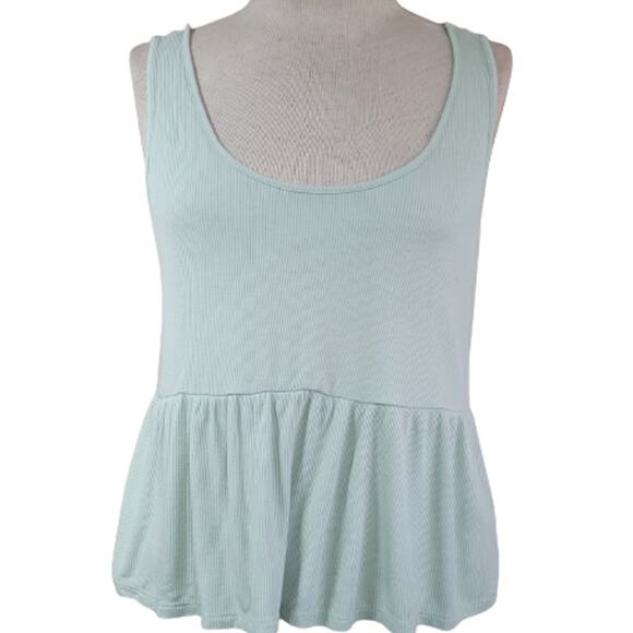 Light Green Crop Tank Top Size Small - Picture 1 of 5
